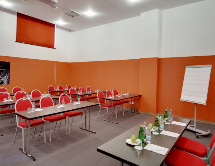 Зал «Амерсфорт» - Отель Golden Tulip Rosa Khutor / Голден Тюлип Роза Хутор