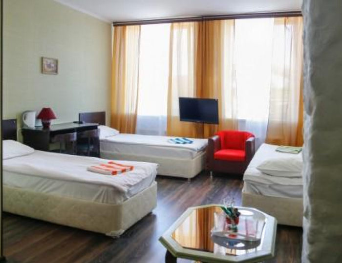 3-местный номер стандарт (с завтраком) - Отель «Пушкинъ» Псков