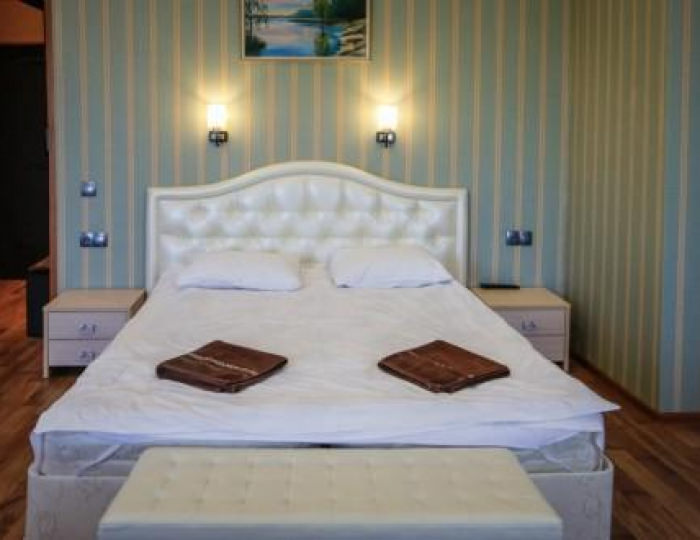 Номер полулюкс (с завтраком) - Отель «Пушкинъ» Псков