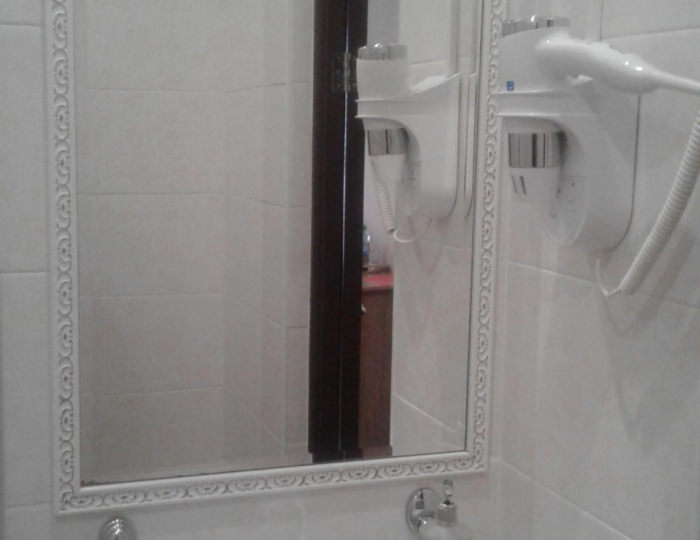 Номер улучшенный с 1 двуспальной кроватью (с завтраком) - Отель «Пушкинъ» Псков