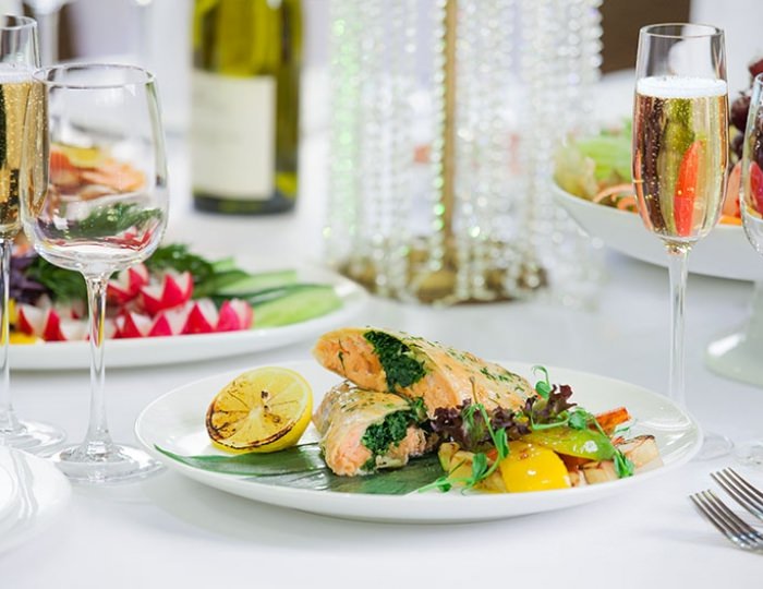 Рестораны и бары - Гостиница «Принц Парк Отель»