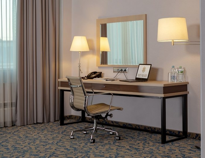 Номер-студио стандартный с 1 большой кроватью - Гостиница «Принц Парк Отель»