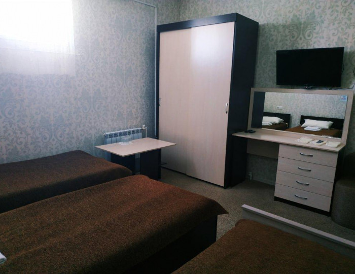 Номер стандарт с 3 односпальными кроватями - Гостевой дом «Гармония» Псков
