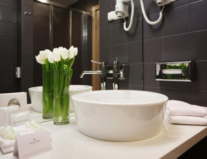 Стандарт (вид на реку) - Отель Tulip Inn Rosa Khutor / Тюлип Инн Роза Хутор