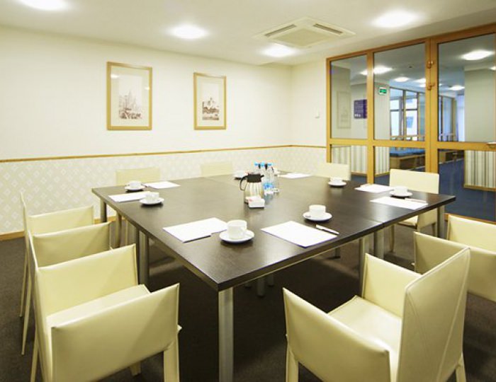 Конференц-зал «Friso» - Отель Tulip Inn Rosa Khutor / Тюлип Инн Роза Хутор