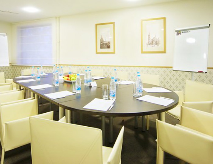 Конференц-зал «Бастиа» - Отель Tulip Inn Rosa Khutor / Тюлип Инн Роза Хутор