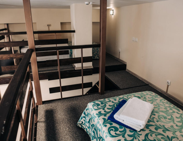 Номер комфорт с 2 односпальными и 1 двуспальной кроватью - Мини-отель «Заря» Коряжма