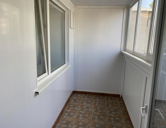 Номер студия комфорт с 1 односпальной и 1 двуспальной кроватью - Мини-отель «Заря» Коряжма