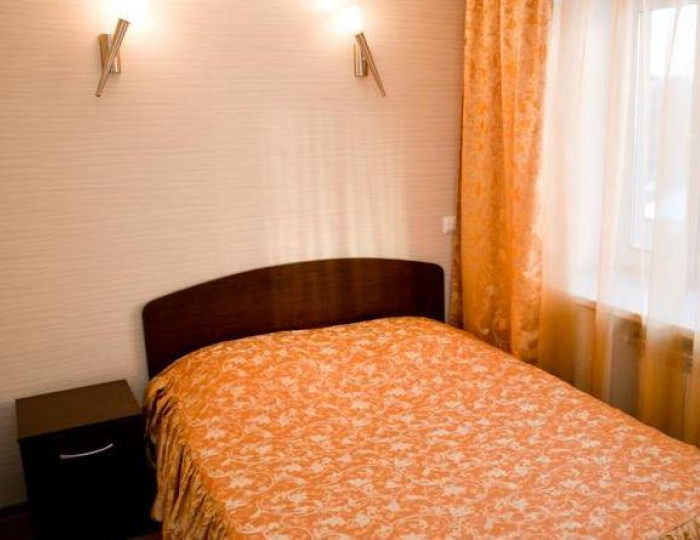 2-комнатные апартаменты стандарт с 1 двуспальной кроватью (с завтраком) - Отель «Волна» Северодвинск