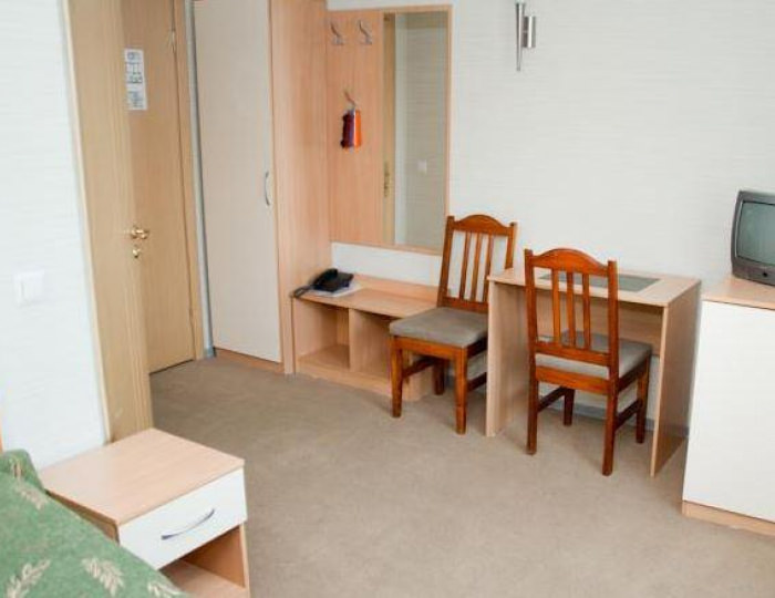 2-комнатные апартаменты стандарт с 1 двуспальной кроватью (с завтраком) - Отель «Волна» Северодвинск