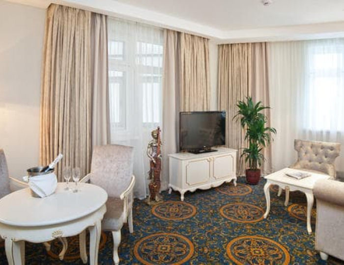 Люкс 4-местный - Гостиница «Гринвуд» Красногорск