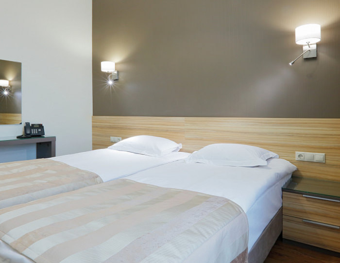 Апартаменты 3-местный 2-комнатный - Гостиница «Измайловский парк» Москва