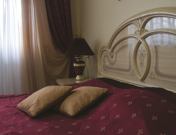 2-комнатный номер люкс с 1 двуспальной кроватью - Отель «Маски» Петрозаводск