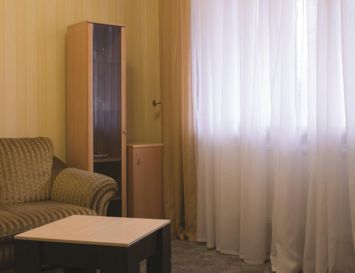 2-комнатный номер люкс с 1 двуспальной кроватью - Отель «Маски» Петрозаводск