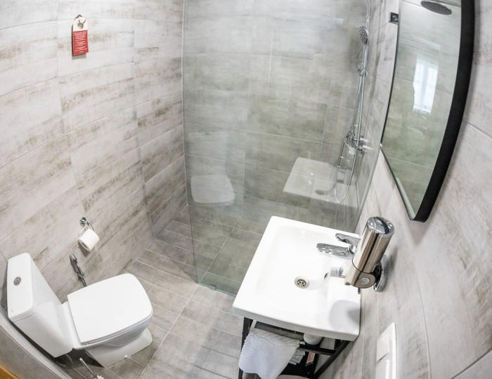 Номер полулюкс с 1 двуспальной кроватью - Отель «Прионежский» Петрозаводск