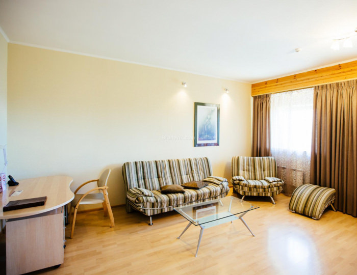 Номер люкс бизнес - Отель «Прионежский» Петрозаводск