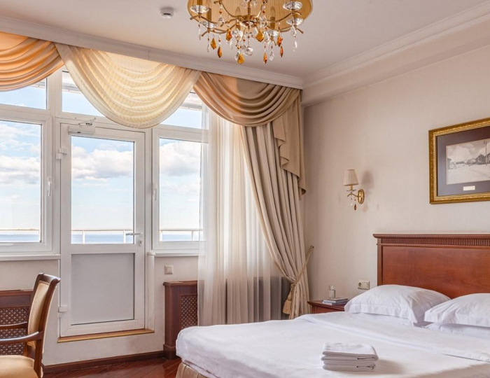 Номер Гранд Люкс Cosmos - Отель Cosmos Petrozavodsk Hotel / Космос Петрозаводск