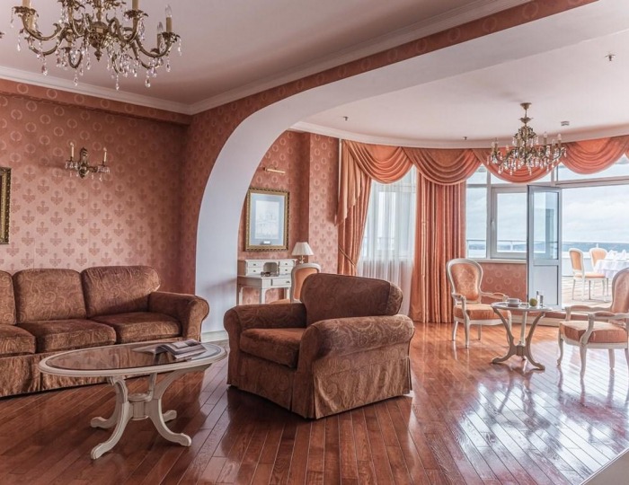 Номер люкс Cosmos - Отель Cosmos Petrozavodsk Hotel / Космос Петрозаводск