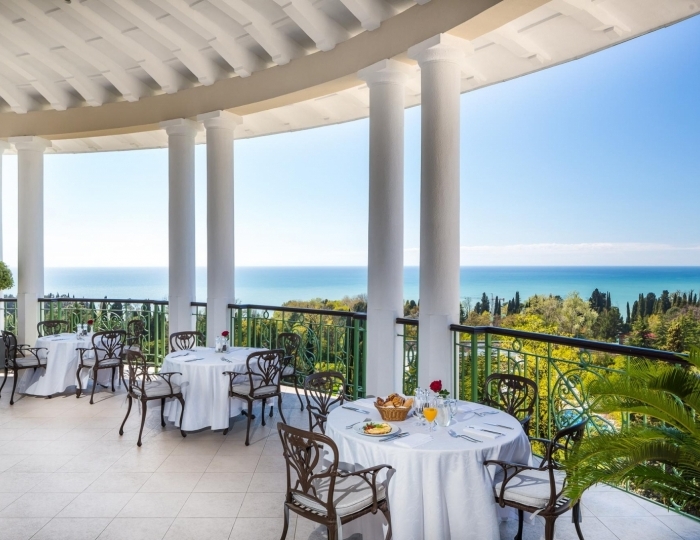 Рестораны и бары - Отель Rodina Grand Hotel & SPA / Родина Гранд Отель и СПА