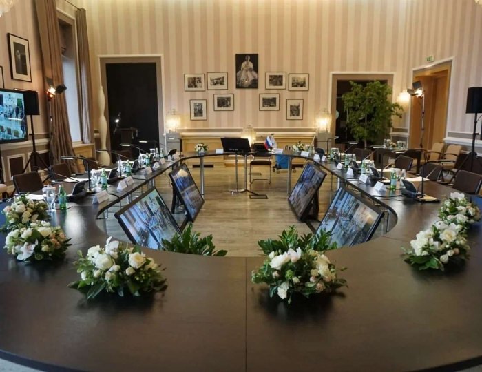 Конференц-залы - Отель Rodina Grand Hotel & SPA / Родина Гранд Отель и СПА