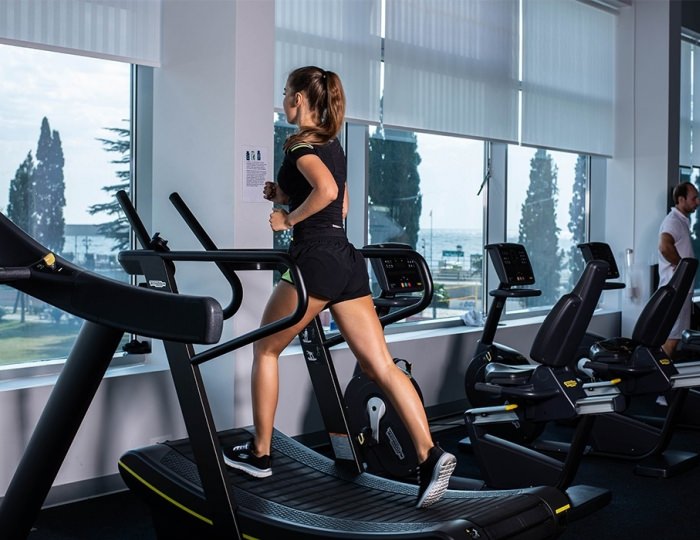 Услуги, развлечения и спорт - Отель Sport Inn hotel & Wellness / Спорт Инн