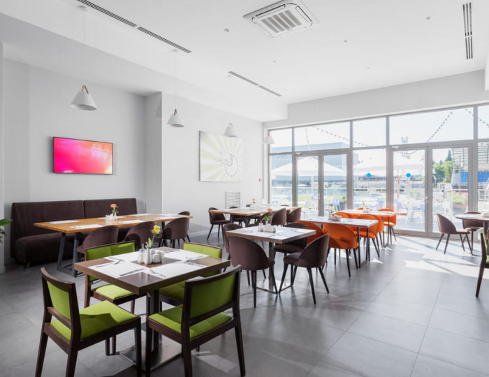 Рестораны и бары - Отель Sport Inn hotel & Wellness / Спорт Инн