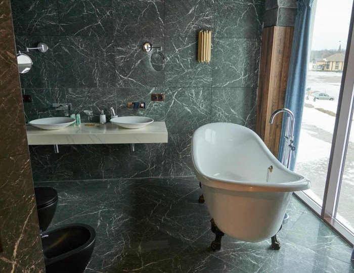 Номер люкс Черный (с завтраком) - Мини-отель «За поводом» Щелково