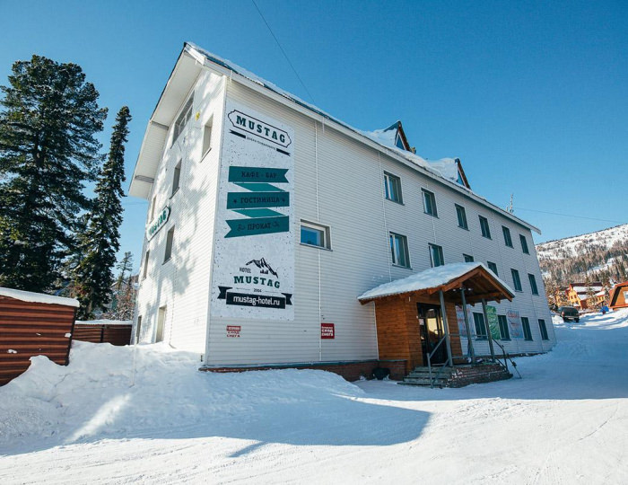 Отель «Мустаг» Шерегеш