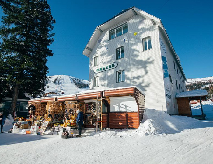 Отель «Мустаг» Шерегеш