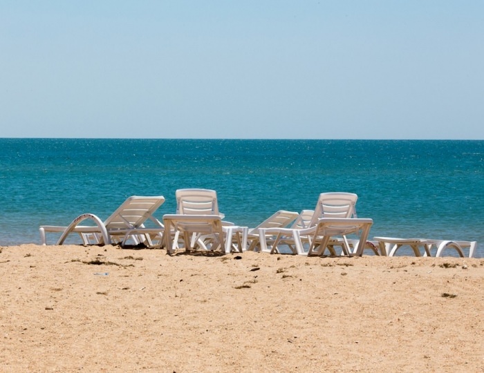 Море и пляж - База отдыха «ЮгРа»