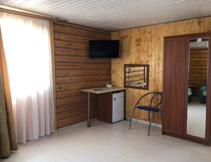 2-местное станд. без балк. (с 2 доп. местами) - База отдыха «ЮгРа»