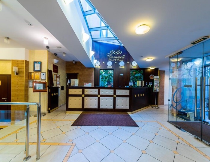 Отель Cronwell Inn / Кронвелл Инн Стремянная