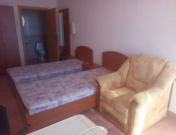 Комфорт 2-местный 1-комнатый №23 с выходом к морю - Гостиница «Хижина Робинзона» Феодосия