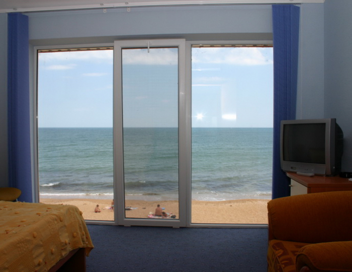 Люкс 3-местный 2-комнатный - Гостиница «Хижина Робинзона» Феодосия