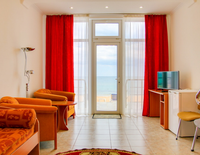 Люкс 3-местный 2-уровневый - Гостиница «Хижина Робинзона» Феодосия