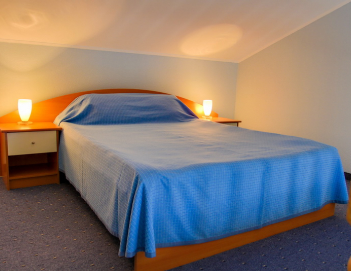 Полулюкс 3-местный 2-уровневый - Гостиница «Хижина Робинзона» Феодосия