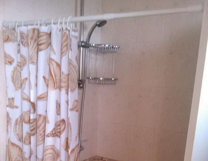 Улучшенный 3-местный 1-комнатый мансарда - Гостиница «Хижина Робинзона» Феодосия