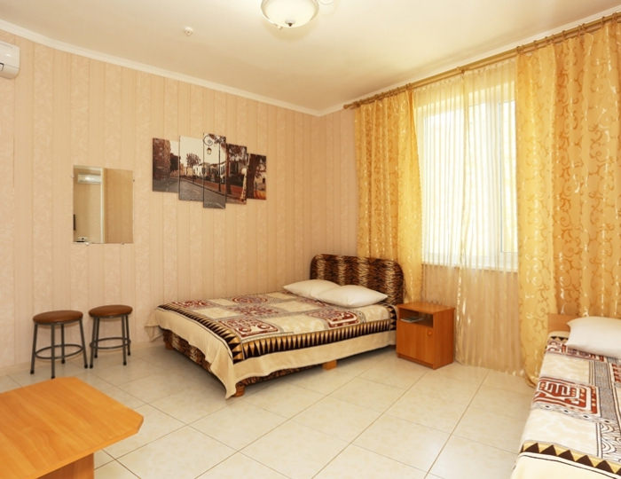 Люкс 5-местный 2-комнатный - Отель «Экватор» Береговое