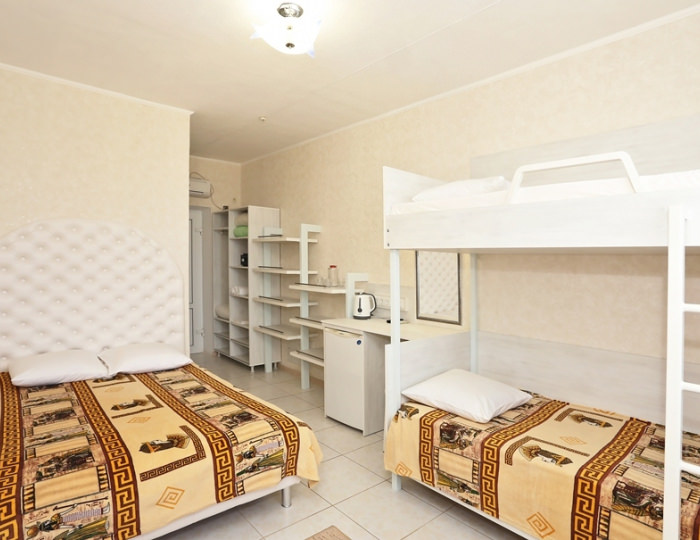 Семейный 4-местный 1-комнатный - Отель «Экватор» Береговое