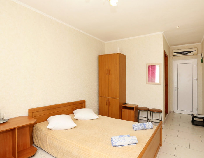 Улучшенный 2-местный 1-комнатный - Отель «Экватор» Береговое