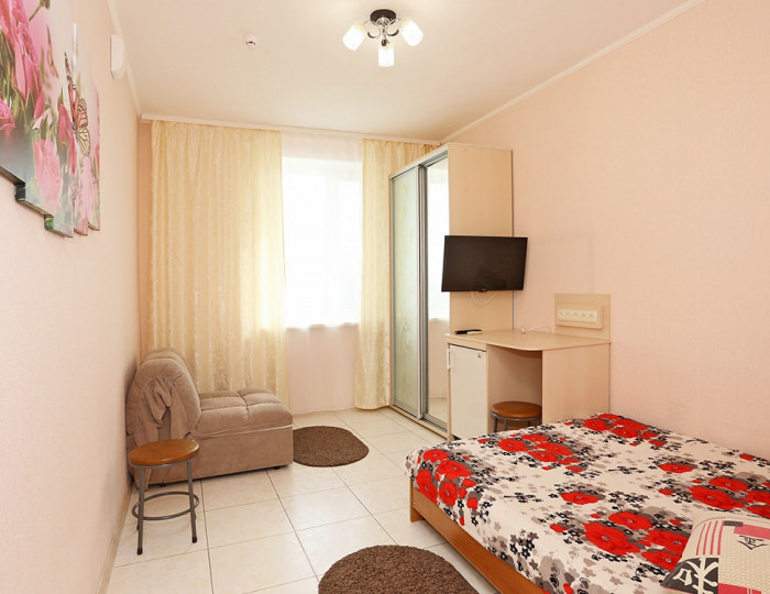 Улучшенный 3-местный 1-комнатный - Отель «Экватор» Береговое