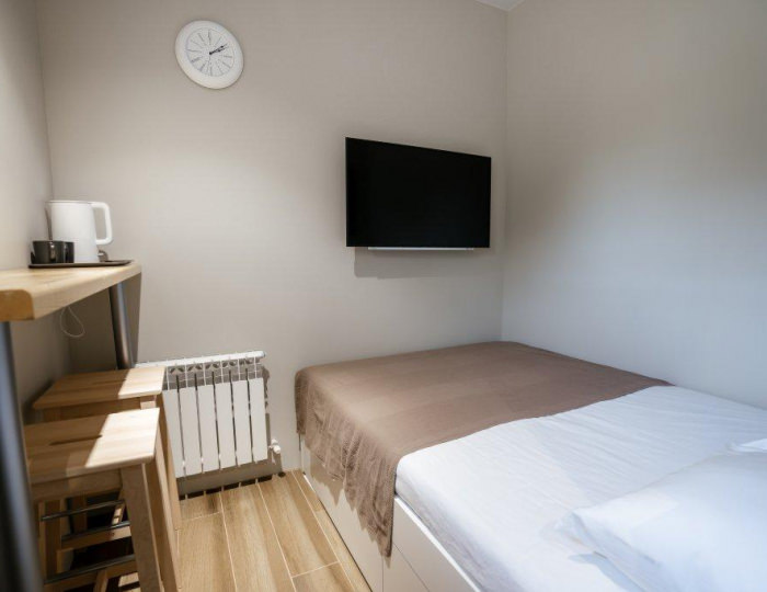 2-местный номер эконом с 1 двуспальной кроватью - Мини-отель «Гагарин» Астрахань