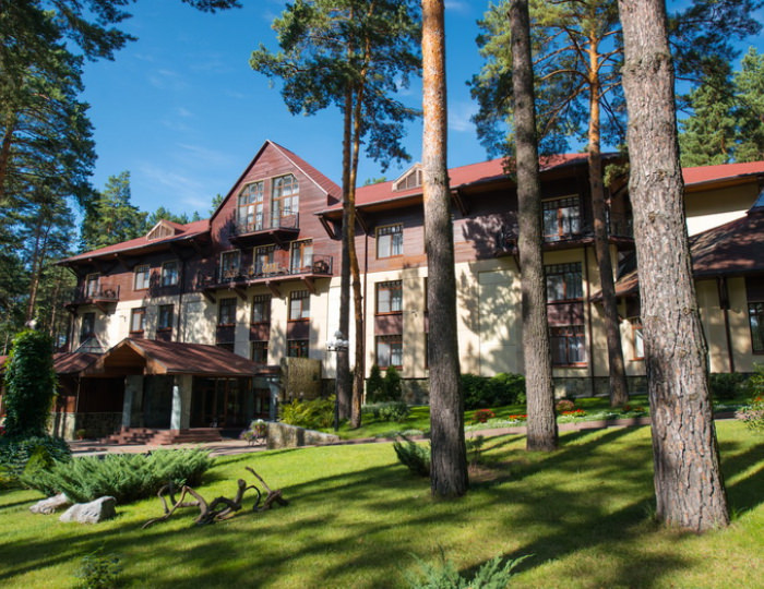 Парк-отель Graal Park Hotel / Грааль Журавлево